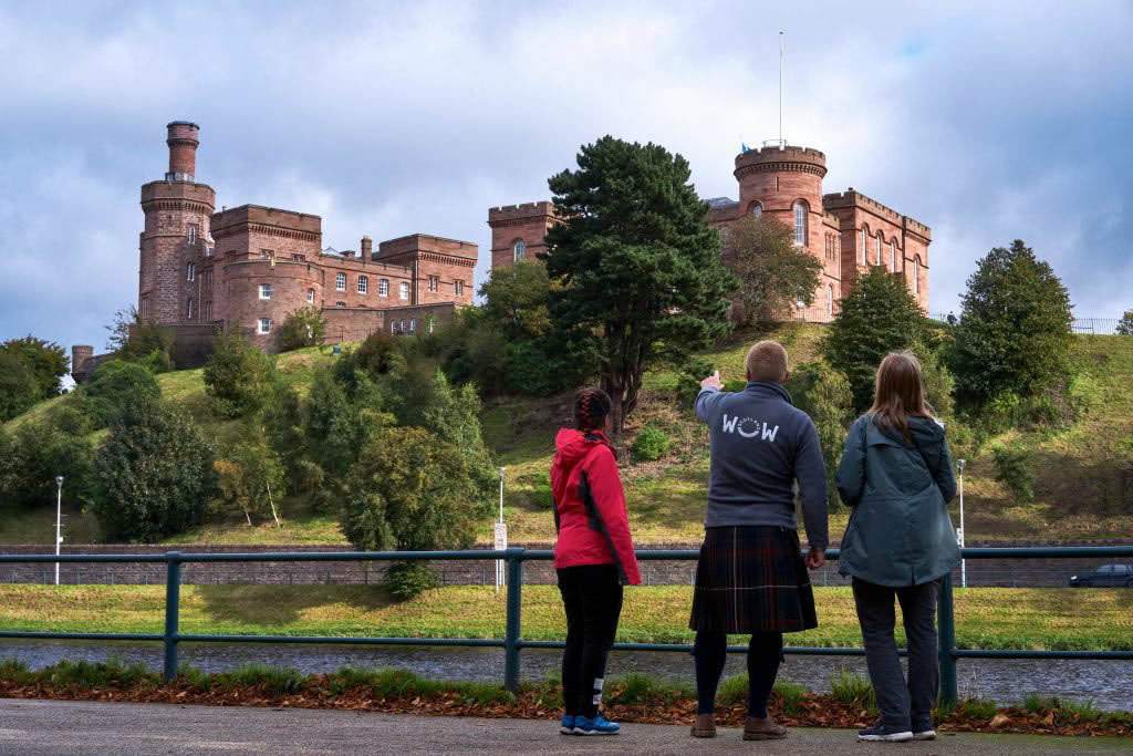 walking tour inverness